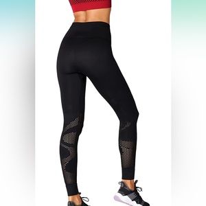 Fabletics High-Waisted Seamless Mesh Legging